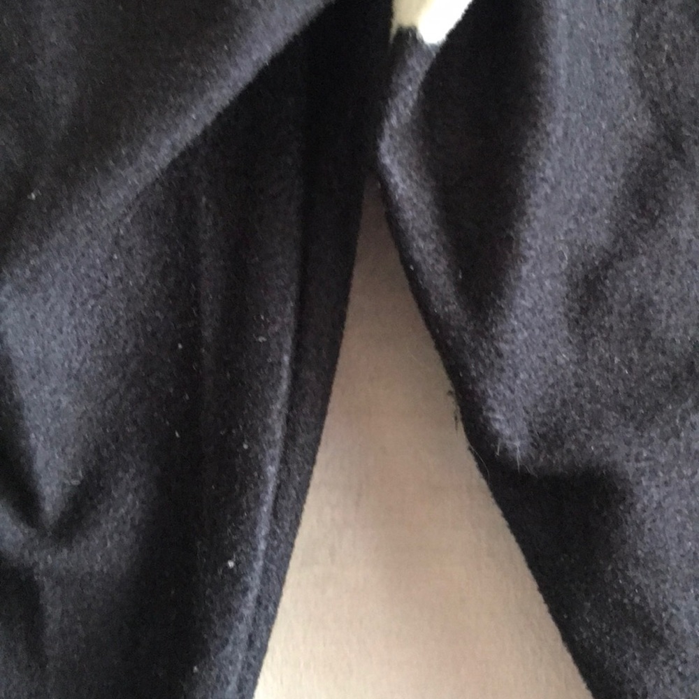 Black & White Floral Leggings - Picture 4 of 6